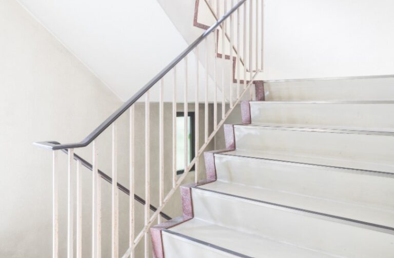 Staircase-Handrails